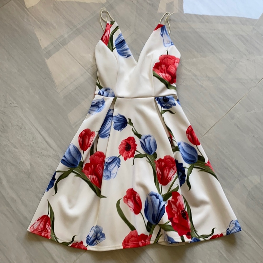 January 7 Floral Dress